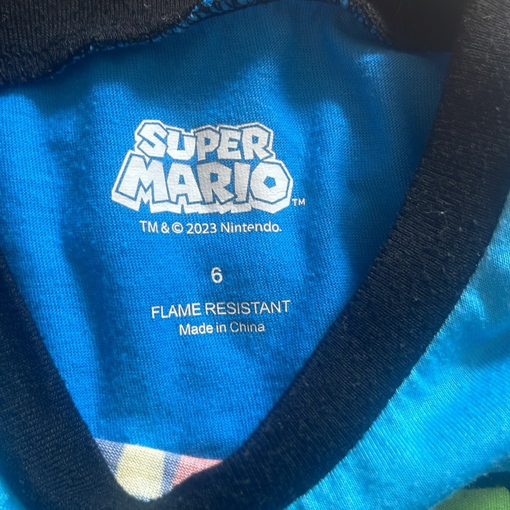 Mario PJs - Picture 2 of 2